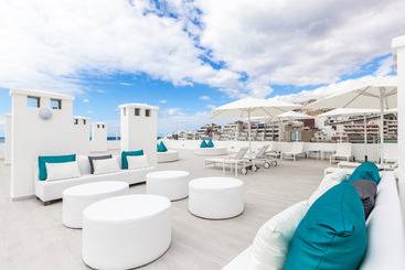 ホテル Bluesea Lagos de Cesar