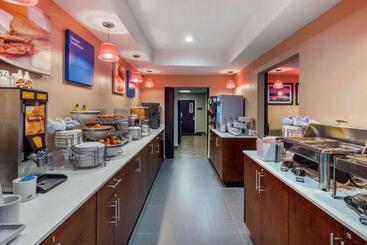 هتل Comfort Inn & Suites Montgomery East Carmichael Rd