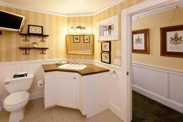 Hôtel Crowne Pointe Historic Inn Adults Only