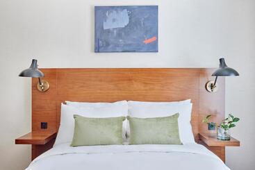 Found Hotel, San Francisco