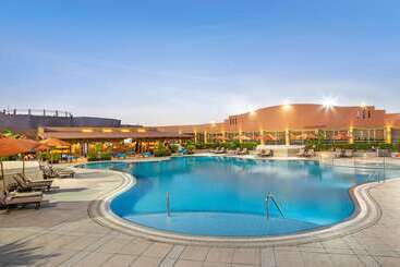 هتل Hilton Alexandria Green Plaza