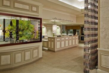 هتل Hilton Garden Inn Scottsdale Old Town