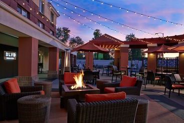 هتل Hilton Garden Inn Scottsdale Old Town