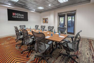 هتل Hilton Garden Inn Scottsdale Old Town