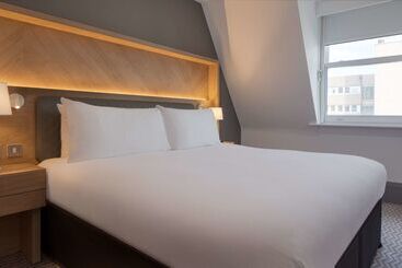 هتل Hilton Nottingham