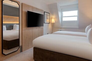 هتل Hilton Nottingham