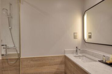 هتل Hilton Nottingham