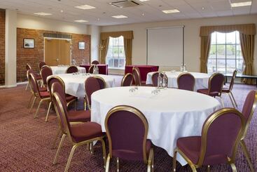 هتل Holiday Inn Ellesmere Port/cheshire Oaks, An Ihg