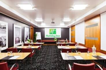 هتل Holiday Inn Milan Garibaldi Station, An Ihg