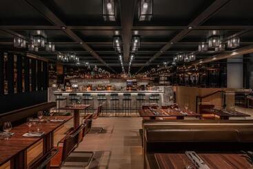 בית מלון כפרי Hôtel Le Germain Montréal