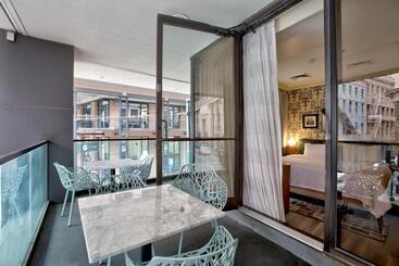 בית מלון כפרי Indigo New Orleans French Quarter By Ihg