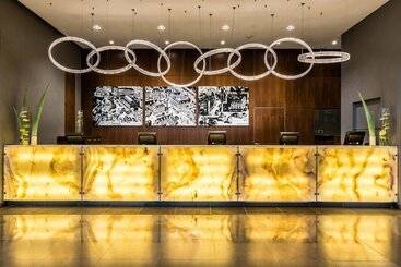 هتل Intercontinental Warszawa, An Ihg