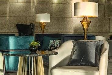 هتل Intercontinental Warszawa, An Ihg