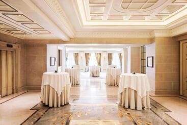 King George, A Luxury Collection Hotel, Athens