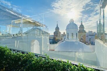 هتل Las Cortes De Cadiz