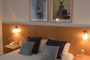 בית מלון כפרי Logis Des Sittelles