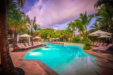 هتل Mahekal Beach Front Resort & Spa