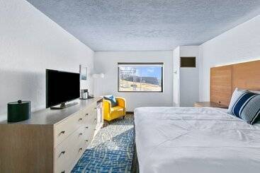 هتل Mulberry, A Wyndham