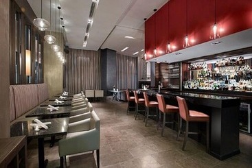 Pantages Hotel Toronto Centre