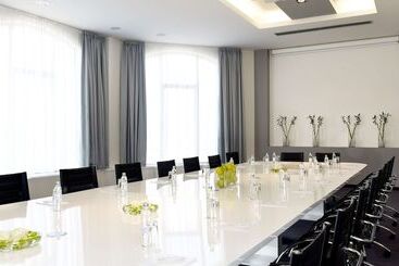هتل Park Plaza Histria Pula