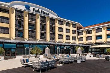 هتل Park Plaza Histria Pula