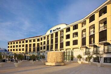هتل Park Plaza Histria Pula
