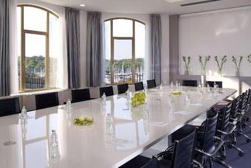 هتل Park Plaza Histria Pula