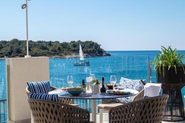 هتل Park Plaza Histria Pula