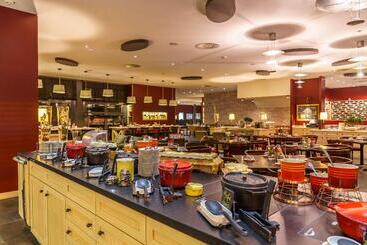 هتل Park Plaza Trier