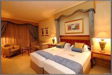هتل Peermont D Oreale Grande At Emperors Palace