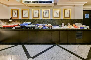 هتل Plaza Inn Executive