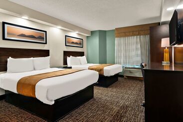 هتل Quality Inn Memphis Northeast Near I40