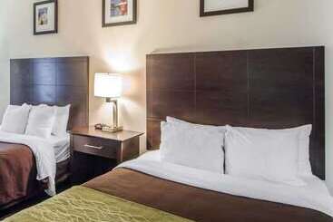 هتل Quality Inn Tulsadowntown West