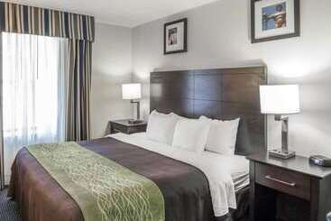 هتل Quality Inn Tulsadowntown West