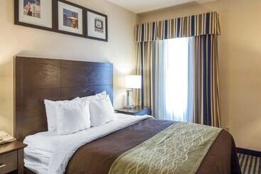 هتل Quality Inn Tulsadowntown West