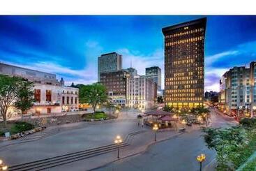 هتل Marriott Quebec City Downtown