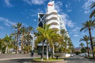 Hotel Riu Papayas - All Inclusive