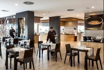 Hotel Riu Papayas - All Inclusive