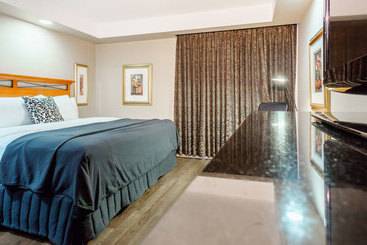 Royal Hotel Calgary, Trademark Collection By Wyndham