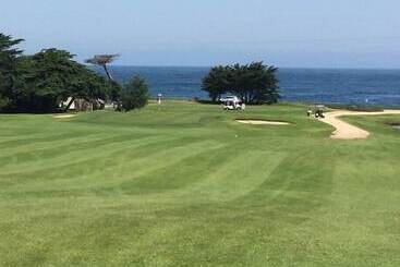 هتل Sea Breeze Inn  Pacific Grove