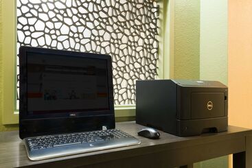 هتل Sonesta Simply Suites Las Vegas Convention Center