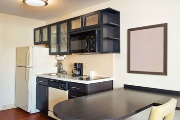 هتل Sonesta Simply Suites Las Vegas Convention Center
