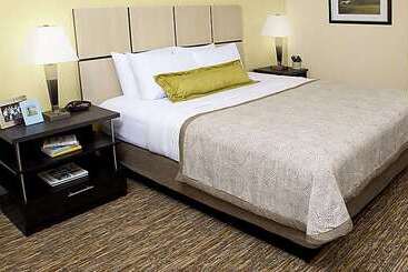ホテル Sonesta Simply Suites Oklahoma City Airport