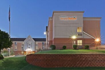 ホテル Sonesta Simply Suites Oklahoma City Airport