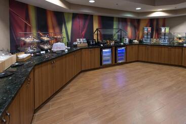 هتل Springhill Suites By Marriott Greensboro