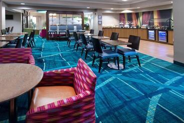 هتل Springhill Suites By Marriott Greensboro