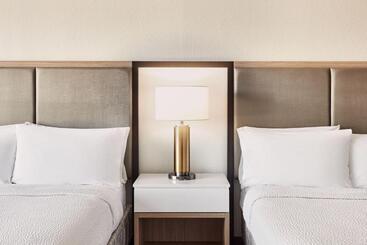 هتل Springhill Suites Phoenix Tempe Airport