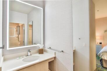هتل Springhill Suites Prescott