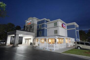 هتل Springhill Suites By Marriott Savannah Midtown