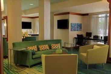 هتل Springhill Suites By Marriott Tampa Westshore